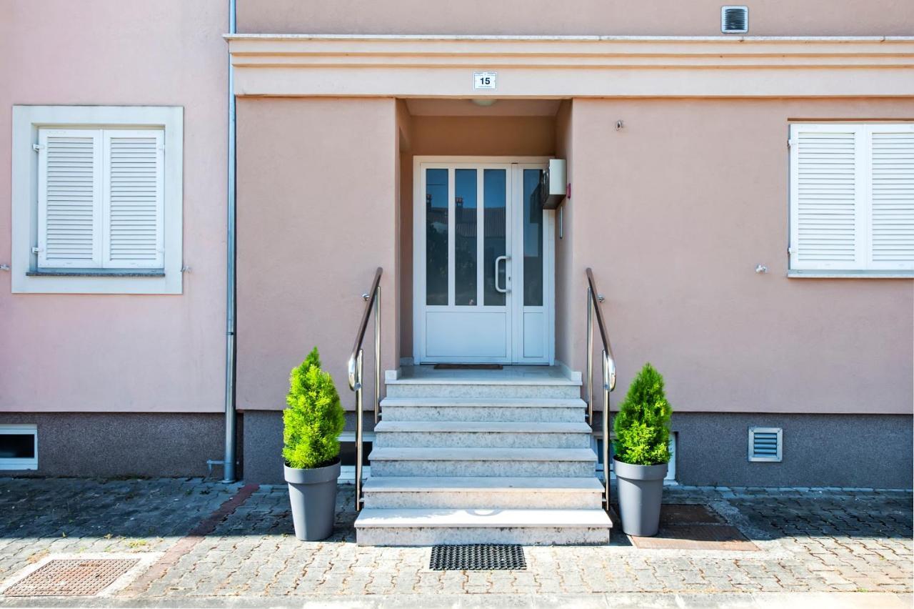 F&R Apartments II Rovinj Kültér fotó