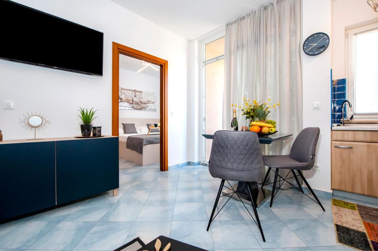 F&R Apartments II Rovinj Kültér fotó