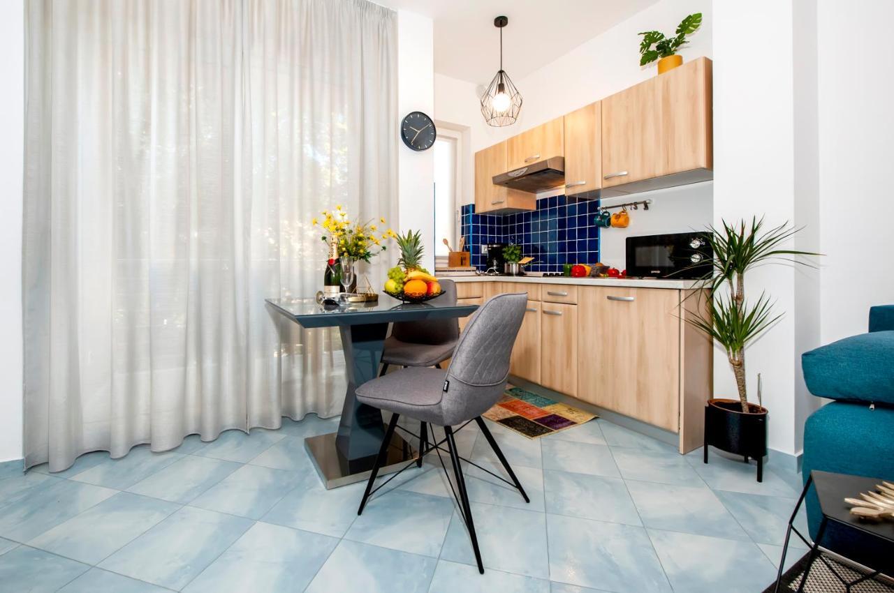 F&R Apartments II Rovinj Kültér fotó